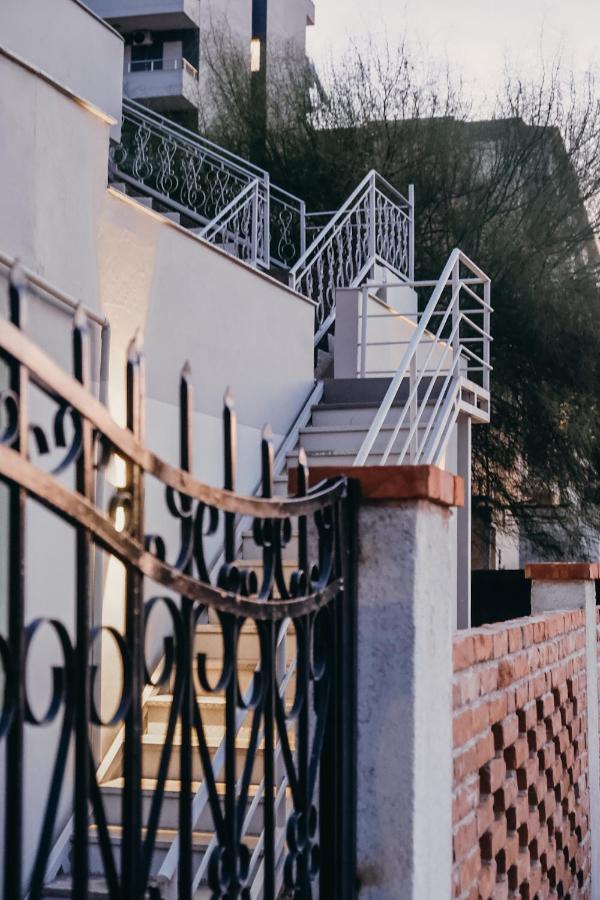 Apartments Mehmeti วญอเรอ ภายนอก รูปภาพ