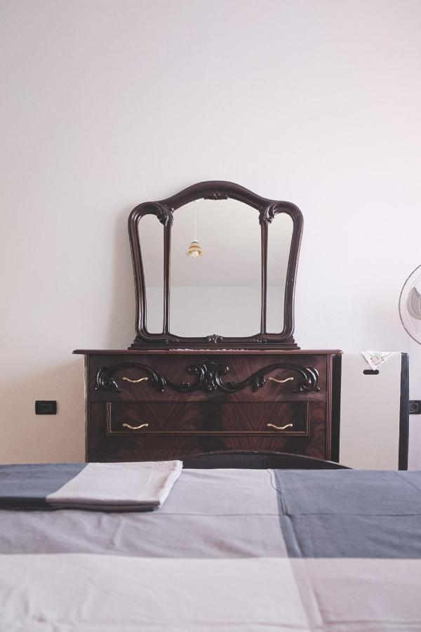 Apartments Mehmeti วญอเรอ ภายนอก รูปภาพ
